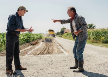 Farmer Ignored His Contract, So His Neighbor Turned His Corn Mistake Into Sweet Revenge