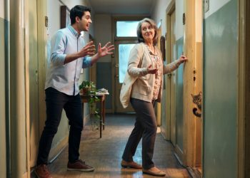 Nosy Neighbor Wouldn’t Stop Complaining, So He Fought Back With Endless Small Talk