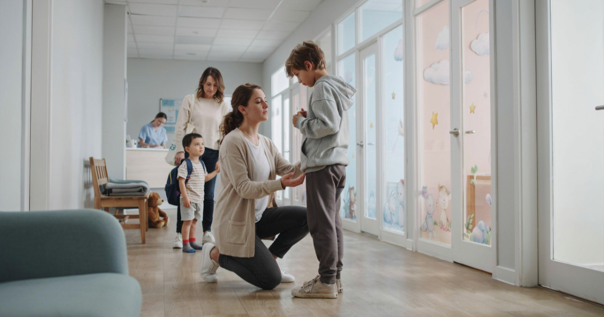 Mom Quietly Teaches Another Parent A Lesson After Seeing How She Treated Her Son Mom Quietly Teaches Another Parent A Lesson After Seeing How She Treated Her Son