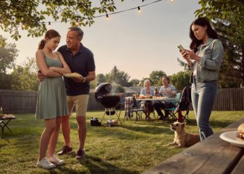 Teen Exposes Sister’s Boyfriend After He Crosses A Dangerous Line At Family Party Teen Exposes Sister’s Boyfriend After He Crosses A Dangerous Line At Family Party