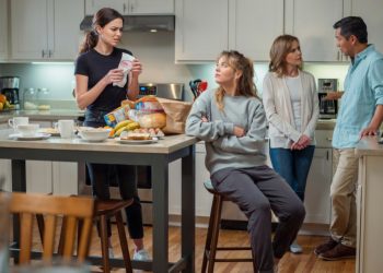Unemployed Sister Lives Rent-Free, Then Sends Her Parents Grocery Bills