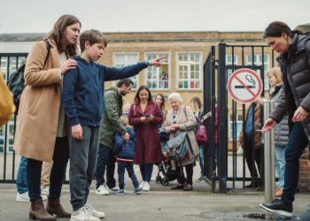Woman Smokes Outside a Primary School, Then a Six-Year-Old Silences Her Instantly