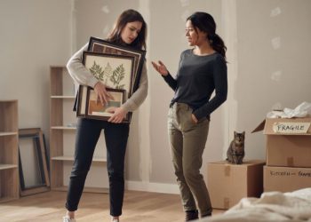 Woman Offers Friend Free Artwork, Then Takes It Back After Discovering She Planned To Sell It