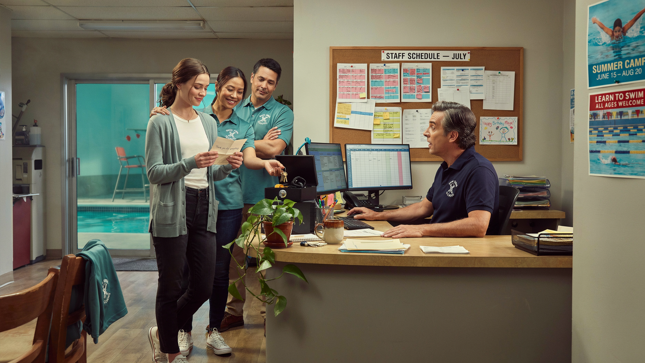 Boss Complains About Three Weeks’ Notice, So Employee Leaves Anyway After Finding a Better Job Boss Complains About Three Weeks’ Notice, So Employee Leaves Anyway After Finding a Better Job