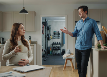 Husband Tells Pregnant Wife She Can’t Return to Work, Then Calls It a “Gift” Husband Tells Pregnant Wife She Can’t Return to Work, Then Calls It a “Gift”