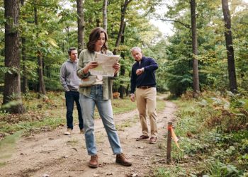 Daughter Sets a Simple Boundary for Her Property Trip, and Her Dad Immediately Gets Offended