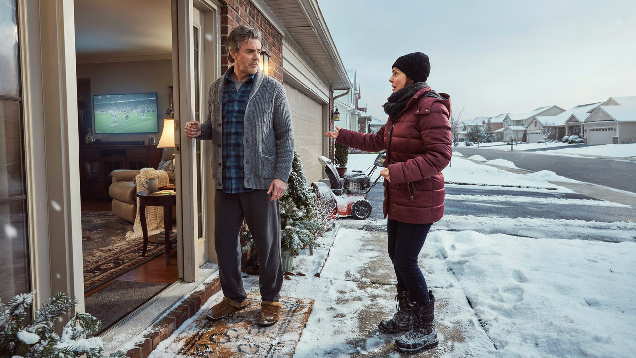 Retired Man Clears His Neighbors’ Driveways, But One Woman Demands Free Snow Service