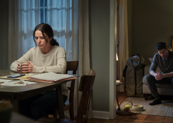 Woman Refuses To Save Sister From A Crisis She Spent Years Ignoring