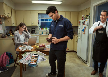 Dad Quit His $30-An-Hour Job Over A Missed Promotion, Then Asked His Lowest-Paid Kid For Money Dad Quit His $30-An-Hour Job Over A Missed Promotion, Then Asked His Lowest-Paid Kid For Money