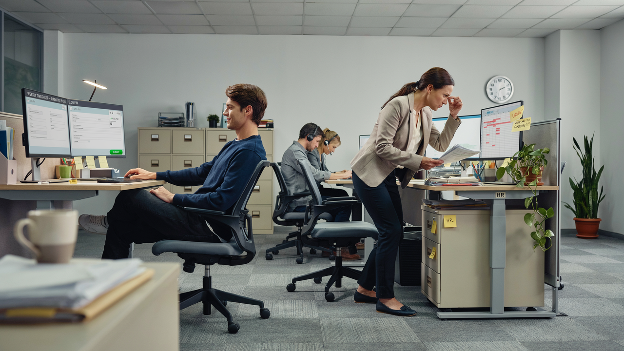 Coworker Tries to Boss This Woman Around, Then Panics When She Stops Doing Her Favors Early
