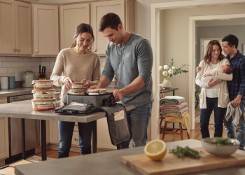 Couple Spends Days Preparing Meals For Friends, Then Gets Criticized For Being “Too Involved”