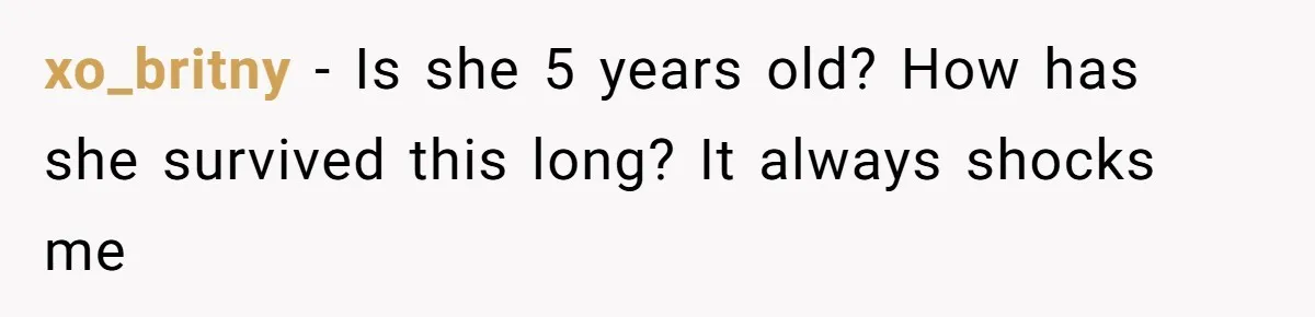 Girlfriend Shatters A Plate On The Stove, Then Explodes After He Asks Her To Be More Careful xo_britny − Is she 5 years old? How has she survived this long? It always shocks me