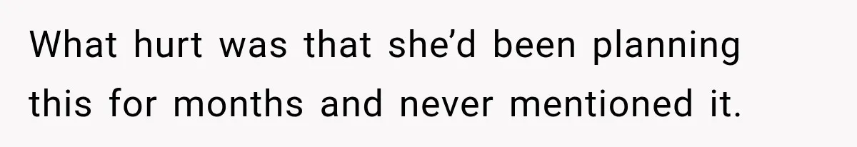 Mom Boxed Up Her Daughter’s Belongings, Then Called Her Dramatic For Feeling Replaced What hurt was that she’d been planning this for months and never mentioned it.