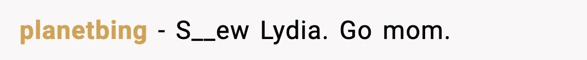 Quiet Library Worker Finally Silences Her Coworker With One Perfect Sentence planetbing − S__ew Lydia. Go mom.