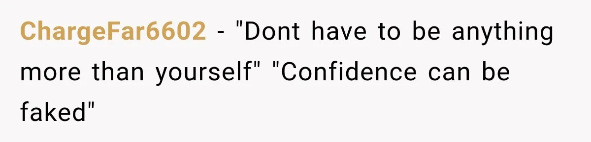 Man Gives Up On Dating Apps, Then Finds A Connection At A Museum Night Event ChargeFar6602 − "Dont have to be anything more than yourself" "Confidence can be faked"