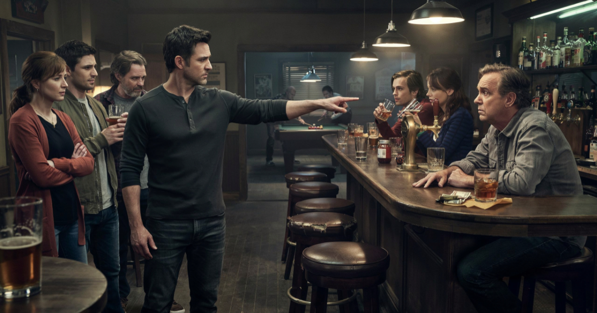 Man Spotted His Abusive Ex-Stepdad at a Bar, Then Exposed Him to the Entire Room