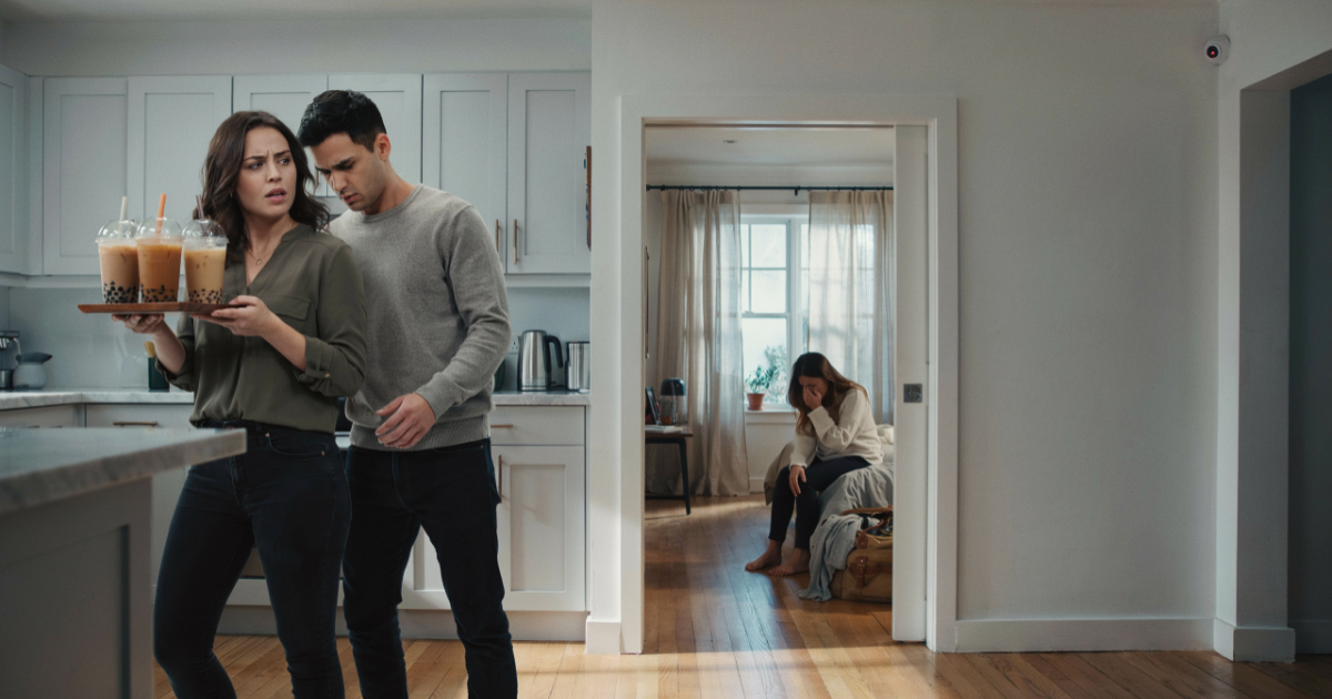 Woman Opens Her Home to Heartbroken Friend, Who Then Kisses Her Boyfriend