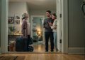 Man Refuses To Let His Divorced Mom Move In After Her Last “Two-Week” Stay Lasted Four Months