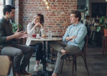 Man Gets Corrected About Basic Facts, But His Biggest Mistake Leaves Everyone Speechless
