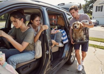Sister Demands A Beach Ride, But Her Attitude Sends Everyone Back Home Instead