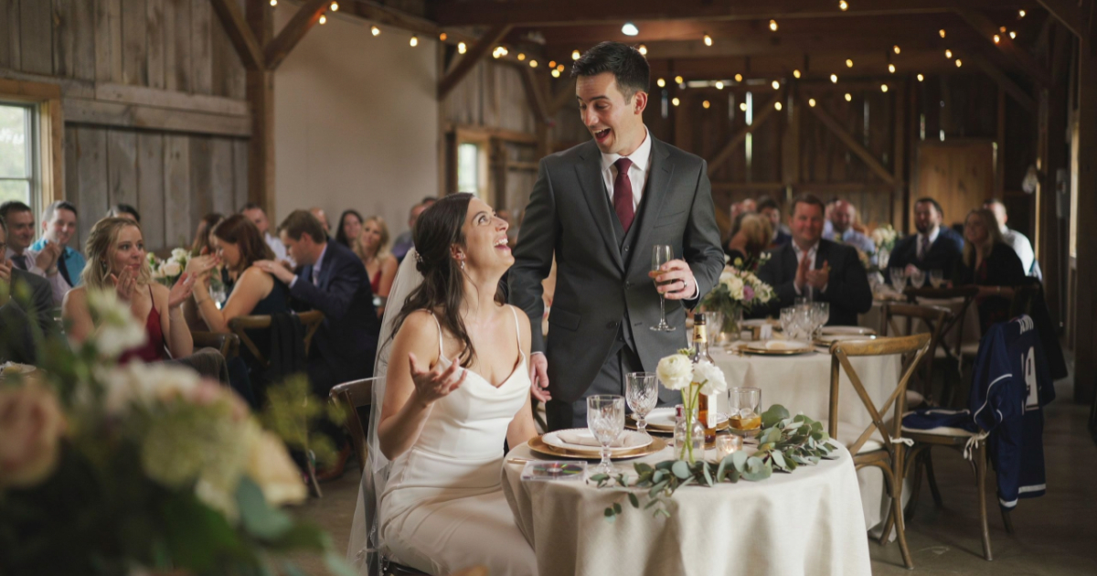 Woman Reveals Her “Dating Strategy” At Wedding, And Guests Can’t Stop Laughing