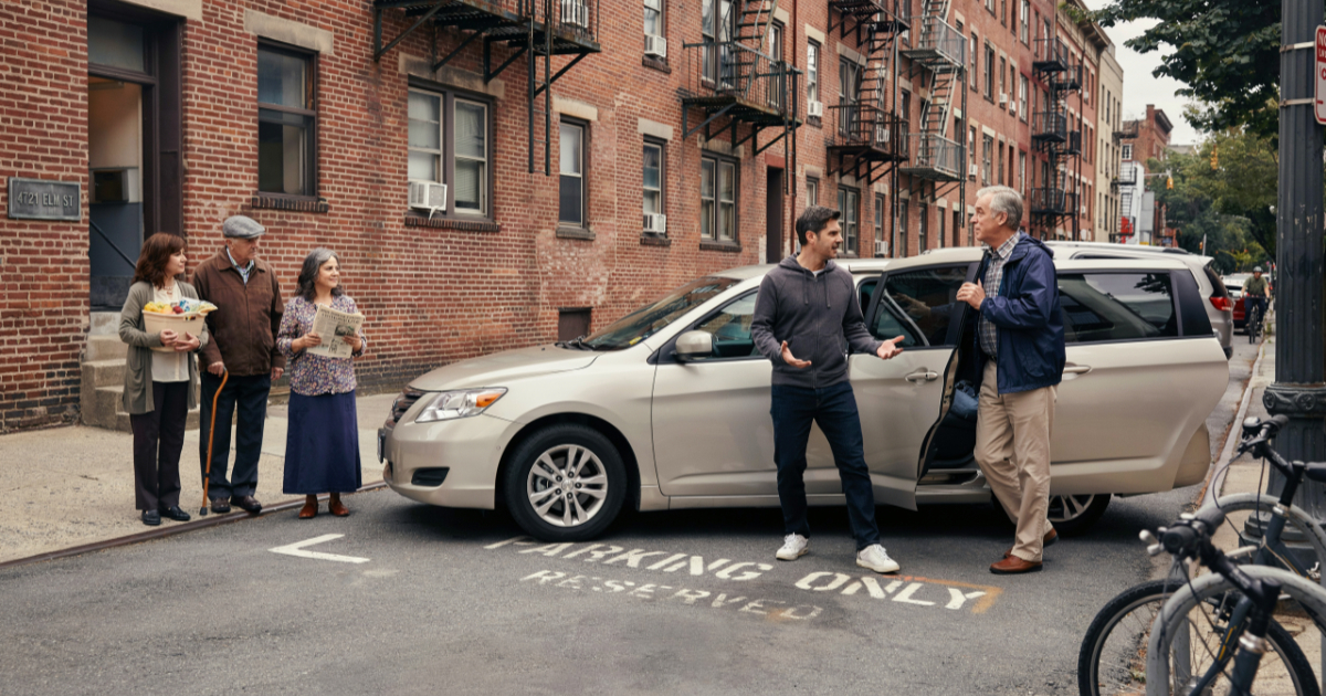 Man Keeps Taking Rented Parking Spot, So Neighbor Finally Blocks Him In
