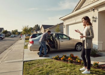 Woman Gets Called a Karen for Asking Neighbors to Stop Treating Her Driveway Like Their Own