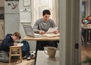 Dad Refuses To Let Ex Homeschool Their Son After Years Of Stable Public School