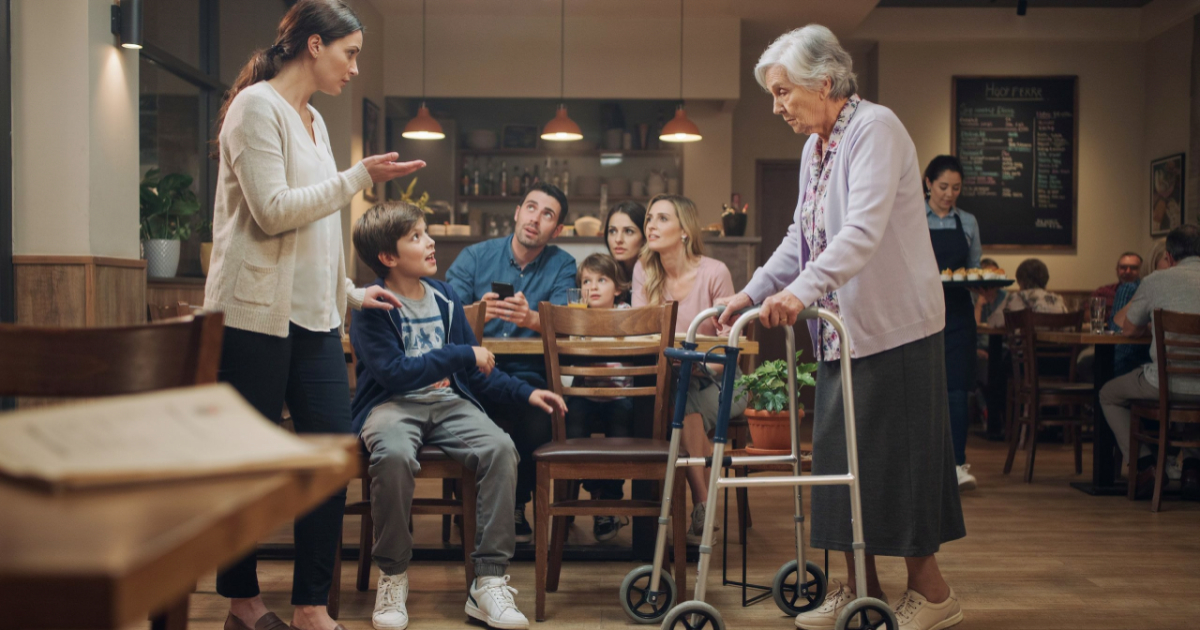 Woman Gives Up Seat For Elderly Lady, Then A 10-Year-Old Takes It And Refuses To Move