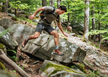 Hiker Trips On Rocky Trail, Blacks Out, Then Wakes Up Somewhere That Shouldn’t Have Been Safe