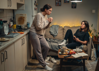 Woman Lets Friend Stay for a Week, Then Kicks Her Out After Feeling Like a Stranger in Her Own Home