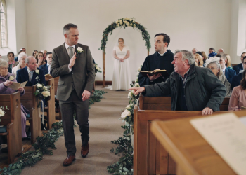 Wedding Guest Shouts Drug Accusations During Vows, Then His Wife Calls the Groom Mentally Ill Wedding Guest Shouts Drug Accusations During Vows, Then His Wife Calls the Groom Mentally Ill