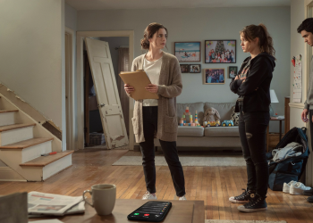 Sister Moves In, Destroys Her Home, Then Gets Shocked When She’s Kicked Out