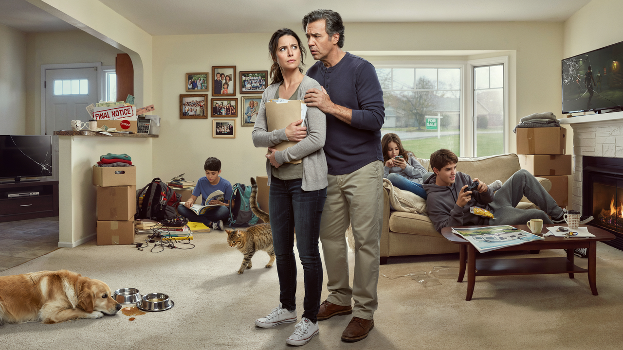 Woman Finally Kicks Out Adult Stepchildren After Years of Paying Their Bills and Cleaning Their Mess