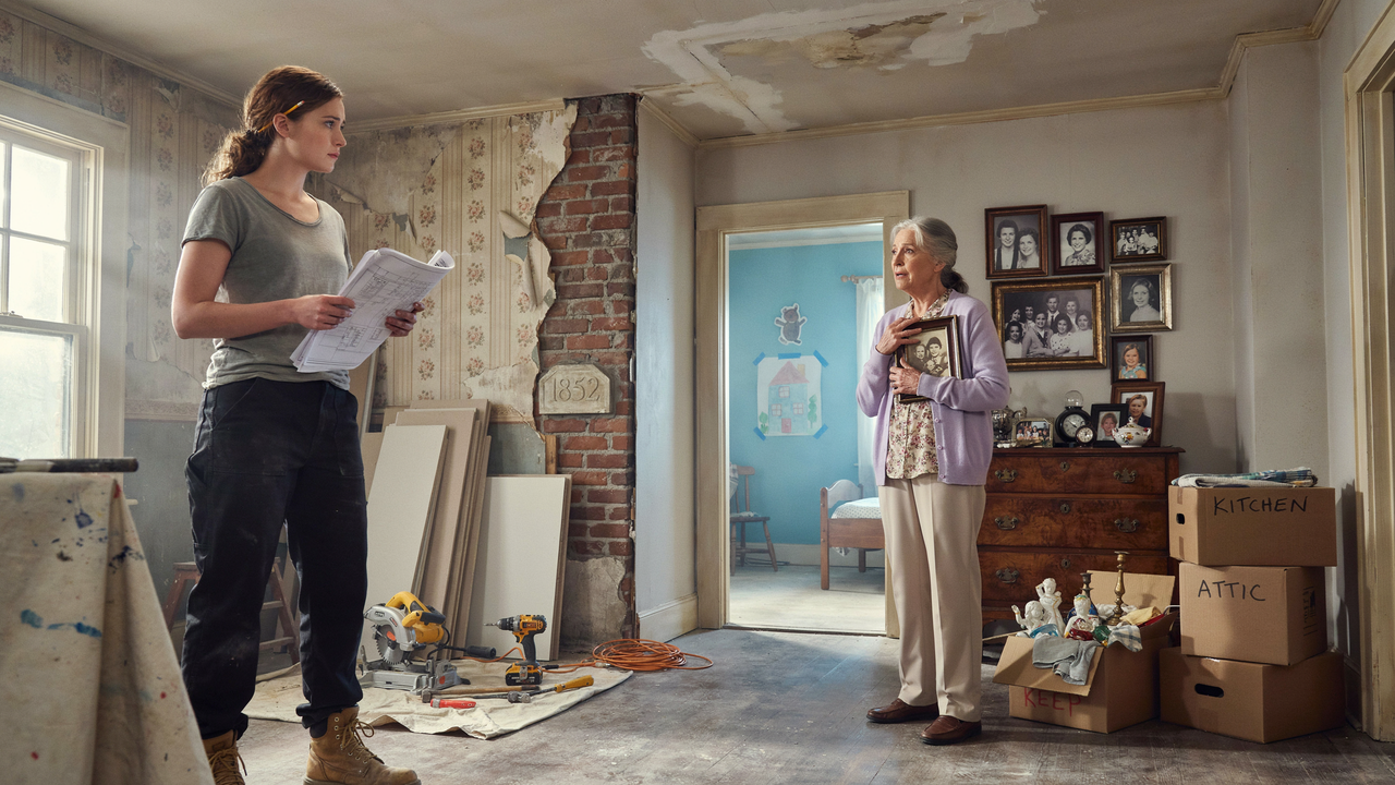 Grandmother Gave Her Granddaughter an Old House, Then Demanded It Back After She Spent $100K Restoring It Grandmother Gave Her Granddaughter an Old House, Then Demanded It Back After She Spent $100K Restoring It