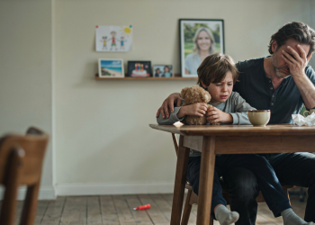 Widowed Father Loses His Wife Days Before Christmas, Then Faces the Heartbreaking Question of What to Tell Their Son