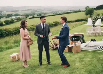 He Lied About His Wedding Time to Get Free Labor From His Friend, Then Got Mad When He Said No