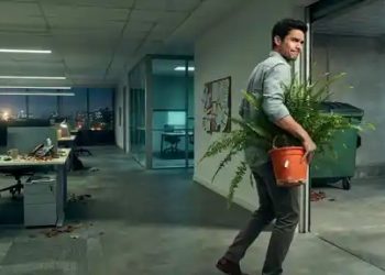 She Threw Away Her Coworker’s Giant Desk Fern and Let the Boss Take the Blame for Three Months