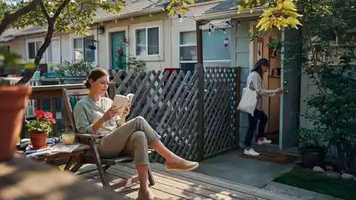 She Kept Going Inside Whenever Her Neighbor Used the Deck, So She Wondered If She Was Being Rude for Simply Sitting Outside She Kept Going Inside Whenever Her Neighbor Used the Deck, So She Wondered If She Was Being Rude for Simply Sitting Outside