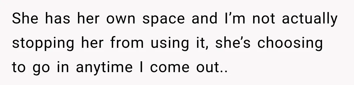 She Kept Going Inside Whenever Her Neighbor Used the Deck, So She Wondered If She Was Being Rude for Simply Sitting Outside She has her own space and I’m not actually stopping her from using it, she’s choosing to go in anytime I come out..