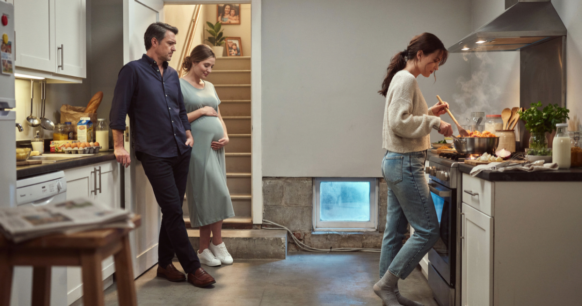 Landlord Demands Tenant Cook For His Pregnant Wife After She Shares Dinner Once