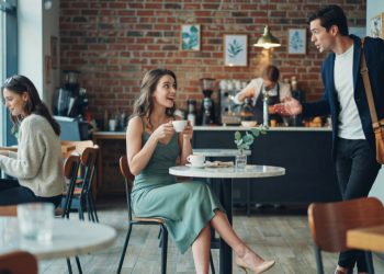Woman’s First Date After Breakup Leaves Her Shocked When He Says She “Reverse-Catfished” Him