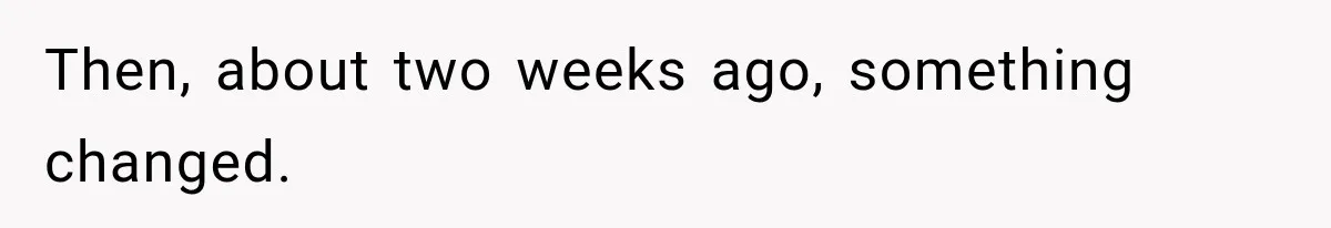 Man Notices His Girlfriend Suddenly Smells Different After Five Years and Starts Worrying It Could Be Medical Then, about two weeks ago, something changed.