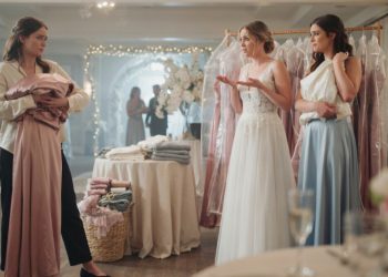 Bride Demands Bridesmaids Hand Over Their $240 Dresses, Then Calls Cousin Selfish for Refusing