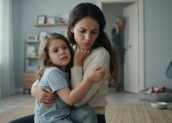 Grandmother Tells Allergic Granddaughter Mommy Doesn’t Love Her, Then Loses Access to the Kids Grandmother Tells Allergic Granddaughter Mommy Doesn’t Love Her, Then Loses Access to the Kids